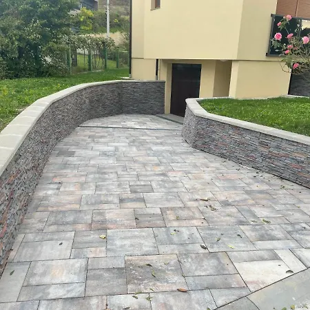 וילה Family Trapisti *