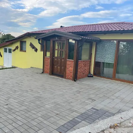 Family Trapisti * באניה לוקה