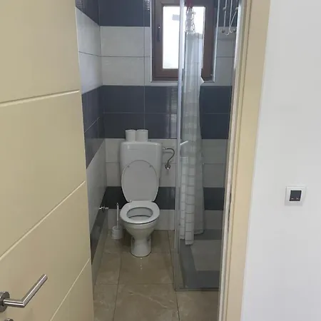 Family Trapisti באניה לוקה