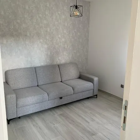 Family Trapisti * באניה לוקה