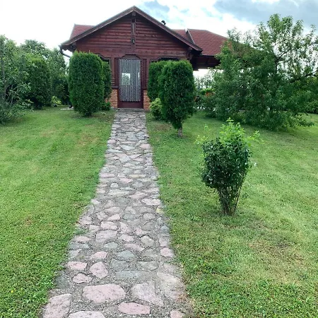 Family Trapisti וילה באניה לוקה