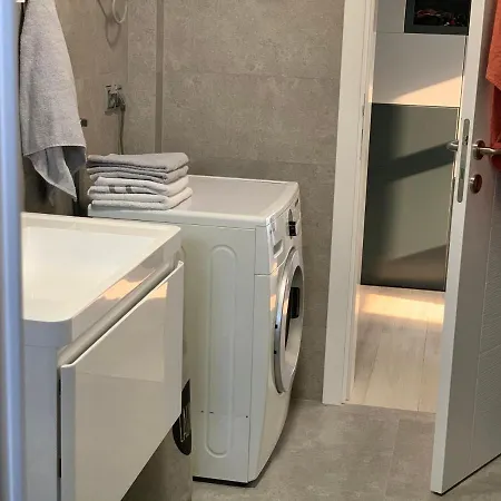 Family Trapisti Willa *